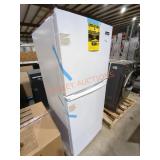 Magic Chef 10.1cu.ft. Refrigerator Freezer, White