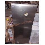 Vissani 6.9 cu ft Upright Freezer