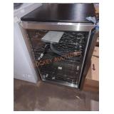 4.3 cu Ft Vissani beverage and wine center