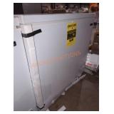 Magic Chef 7 cu ft Chest Freezer