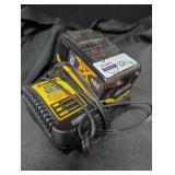 DeWalt 20V 5Ah Battery + Charger Combo