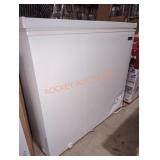 Magic Chef 7 cu ft Chest Freezer