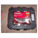 Husky 37- piece bit socket set 3/8in drive