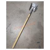 Anvil Transfer Shovel, Wood Handle, Picked at