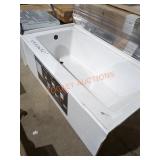 Delta 60"ï¿½32" Bathtub, White (Corner Damaged)