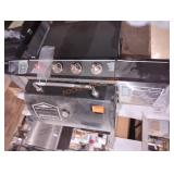 Dyna-Glo4-Burner Propane Gas Grill