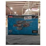 Makita 3 Amp 5" Random Orbital Sander