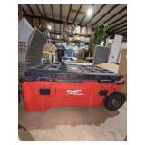 Milwaukee PACKOUT 38" Rolling Modular Tool Chest