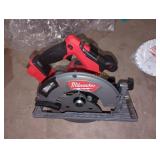 Milwaukee Rear Handle Circular Saw