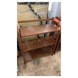 33ï¿½ x 28ï¿½ folding wooden shelf unit