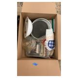 Miscellaneous kitchen items, box lot