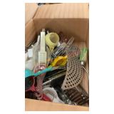 Miscellaneous kitchen, utensil box lot