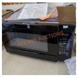 GE microwave oven