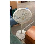 Lasko standing floor fan