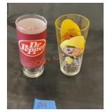 Vintage Dr Pepper and speedy Gonzalez cups