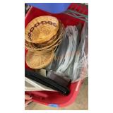 Miscellaneous kitchen ware, tote lot