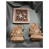 Wooden leaf bookends and wall decor piece