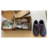 Ladies sneaker lot size 9