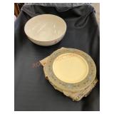 Universal potteries bowl and iron stone dishes