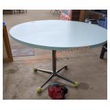 Approx 4ft round bar table