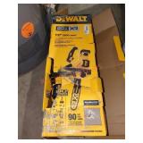 DEWALT 20V MAX 12" Battery Powered Chainsaw Kit