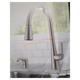 Delta Pull Down Kitchen Faucet, Stainless Finish