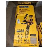 DEWALT 20V MAX 12" Battery Powered Chainsaw Kit