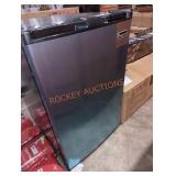 Magic Chef 3.0 cu Ft upright freezer black