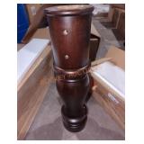 CAROLINA CLASSIC 36 in. PedestalRound Dining Table