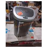 Ninestars 21 gal automatic opener trash can
