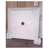 32"ï¿½32" Middle Drain Shower Base