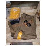DeWalt Padded Knee Pants 42"x31"