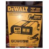 DeWalt 1000W Portable Power Inverter