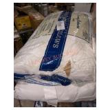 Tommy Bahama Standard Pillows