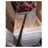 Husky 16 tine bow rake black