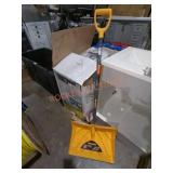 True Temper 18 in. Mountain Mover Snow Shovel