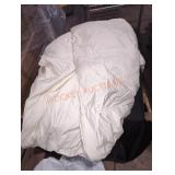 Full queen size comforter white pad