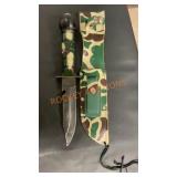Hunting knife and sheath