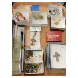 Costume jewelry tray lot