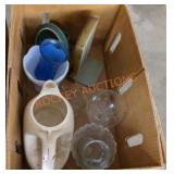 Miscellaneous glassware lot
