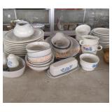 Large vintage Pfaltzgraff dish set