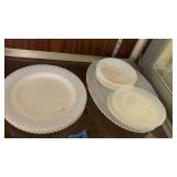 Vintage monax plates