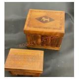 Vintage small wooden boxes