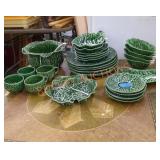 Vintage Secla Cabbage design dish set
