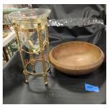 Vintage vase and wooden bowl