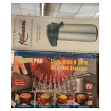 Miscellaneous kitchen small appliance lot