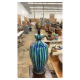 Vintage MCM porcelain lamp 37ï¿½ h