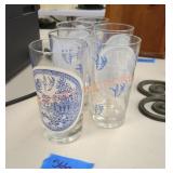Vintage blue willow glass set