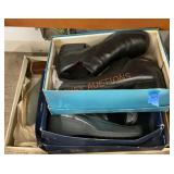 Size 8 1/2 -9 womenï¿½s boot lot