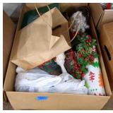 Holiday decor lot